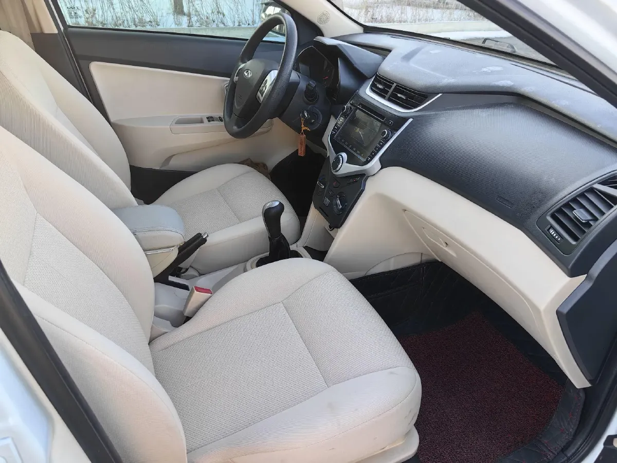 2015 Chery Fulwin 2 1.5L 109HP L4 5MT,autocango,china used car exporter,china ev exporter,chinese used car exporter,chinese used ev exporter