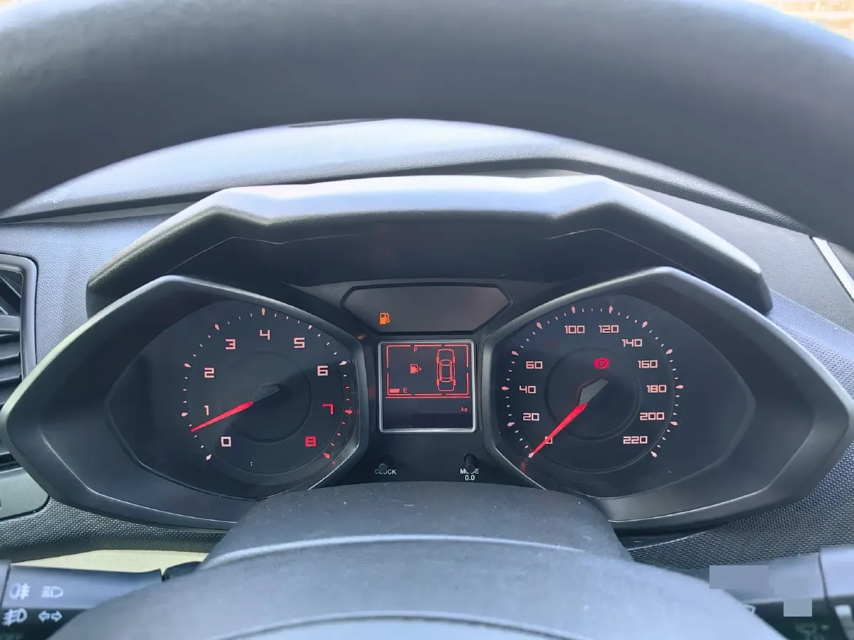 2015 Chery Fulwin 2 1.5L 109HP L4 5MT,autocango,china used car exporter,china ev exporter,chinese used car exporter,chinese used ev exporter