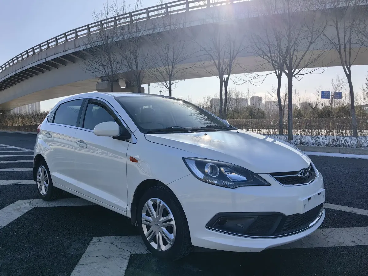 2015 Chery Fulwin 2 1.5L 109HP L4 5MT,autocango,china used car exporter,china ev exporter,chinese used car exporter,chinese used ev exporter