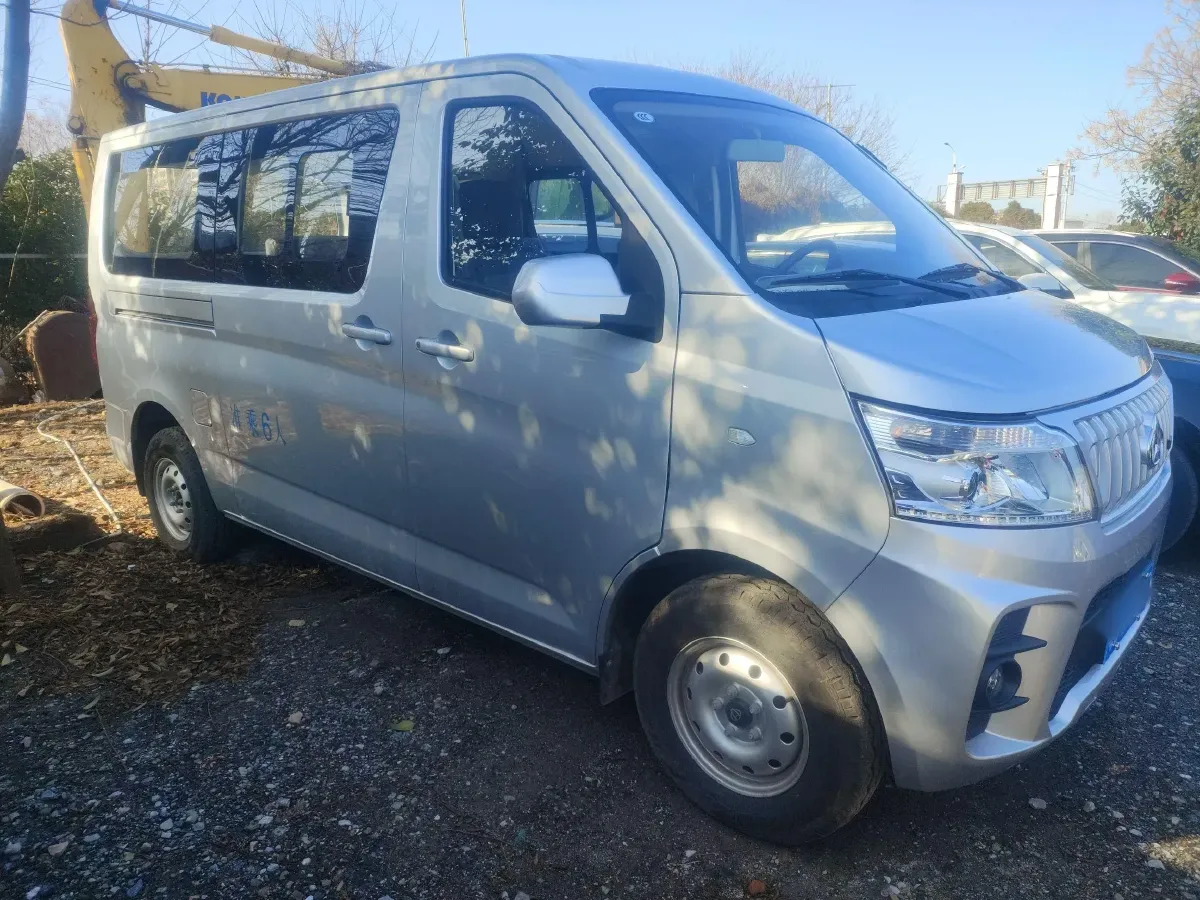 2023 ChangAn Kaicene RuiXing M60 1.5L 116HP L4 5MT,autocango,china used car exporter,china ev exporter,chinese used car exporter,chinese used ev exporter