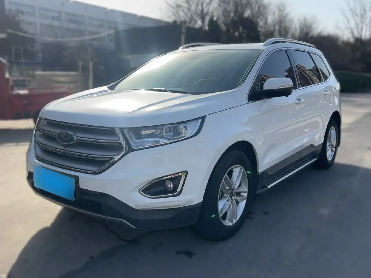 2018 Ford Edge 2.0T 245HP L4 6AT