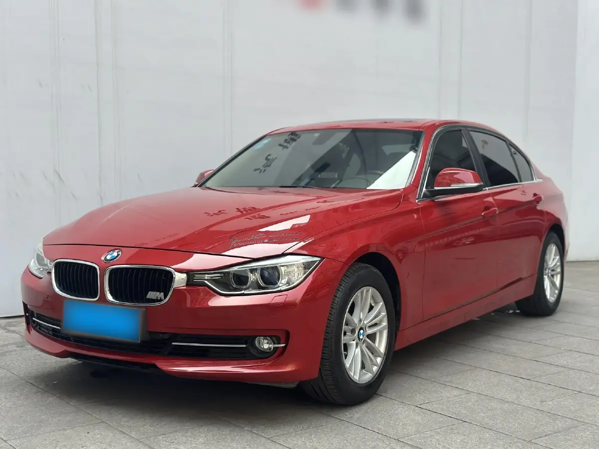2013 BMW 3 Series 2.0T 184HP L4 8AT