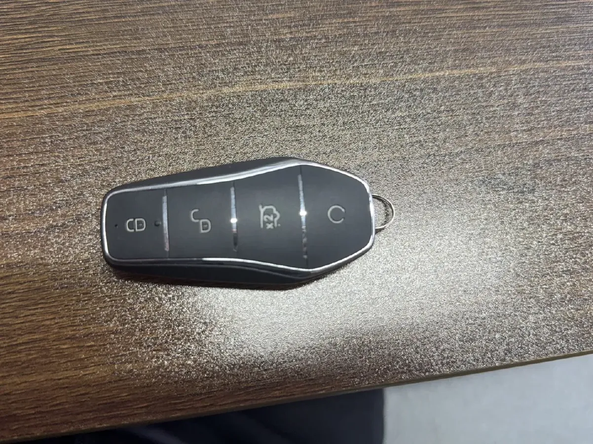 2025 BYD Seal07 DM-i 1.5L 101HP L4 E-CVT PHEV 17.6KWH,autocango,china used car exporter,china ev exporter,chinese used car exporter,chinese used ev exporter