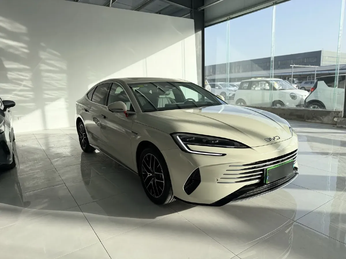 2025 BYD Seal07 DM-i 1.5L 101HP L4 E-CVT PHEV 17.6KWH,autocango,china used car exporter,china ev exporter,chinese used car exporter,chinese used ev exporter