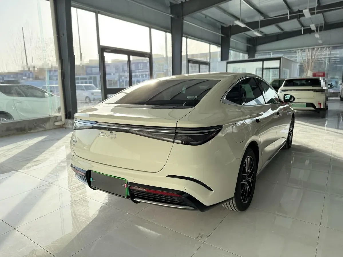 2025 BYD Seal07 DM-i 1.5L 101HP L4 E-CVT PHEV 17.6KWH,autocango,china used car exporter,china ev exporter,chinese used car exporter,chinese used ev exporter