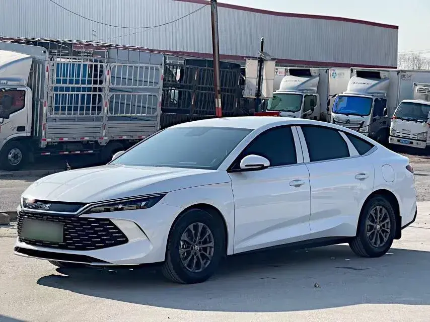 2024 BYD QinL 1.5L 101HP L4 E-CVT PHEV 10.08KWH