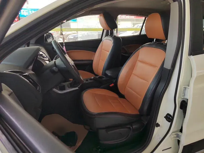 2016 HaiMa S5 1.6L 122HP L4 5MT,autocango,china used car exporter,china ev exporter,chinese used car exporter,chinese used ev exporter
