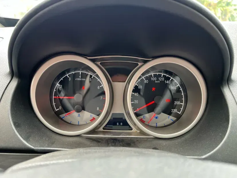 2013 Geely GX7 2.0L 141HP L4 5MT,autocango,china used car exporter,china ev exporter,chinese used car exporter,chinese used ev exporter