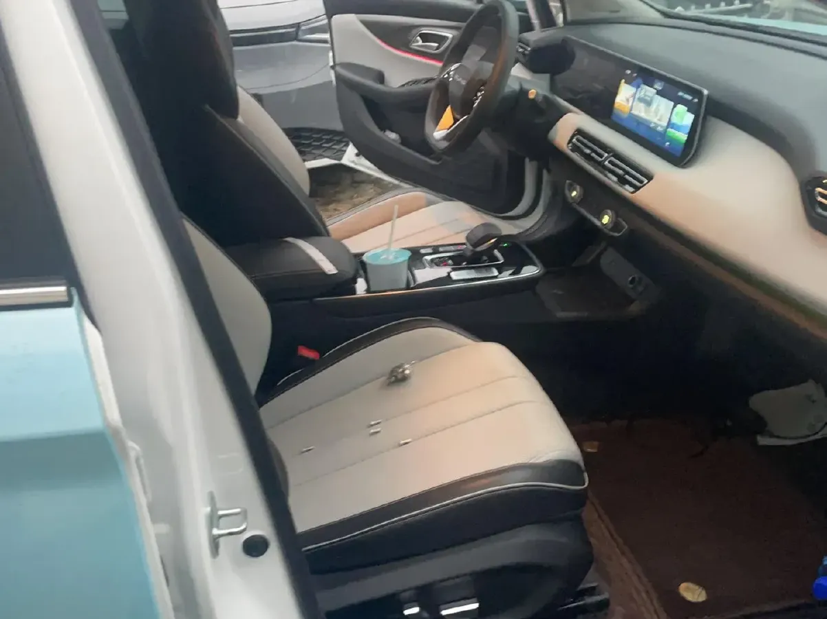 2021 BeiJing Auto EU5 Plus BEV 60.7KWH,autocango,china used car exporter,china ev exporter,chinese used car exporter,chinese used ev exporter