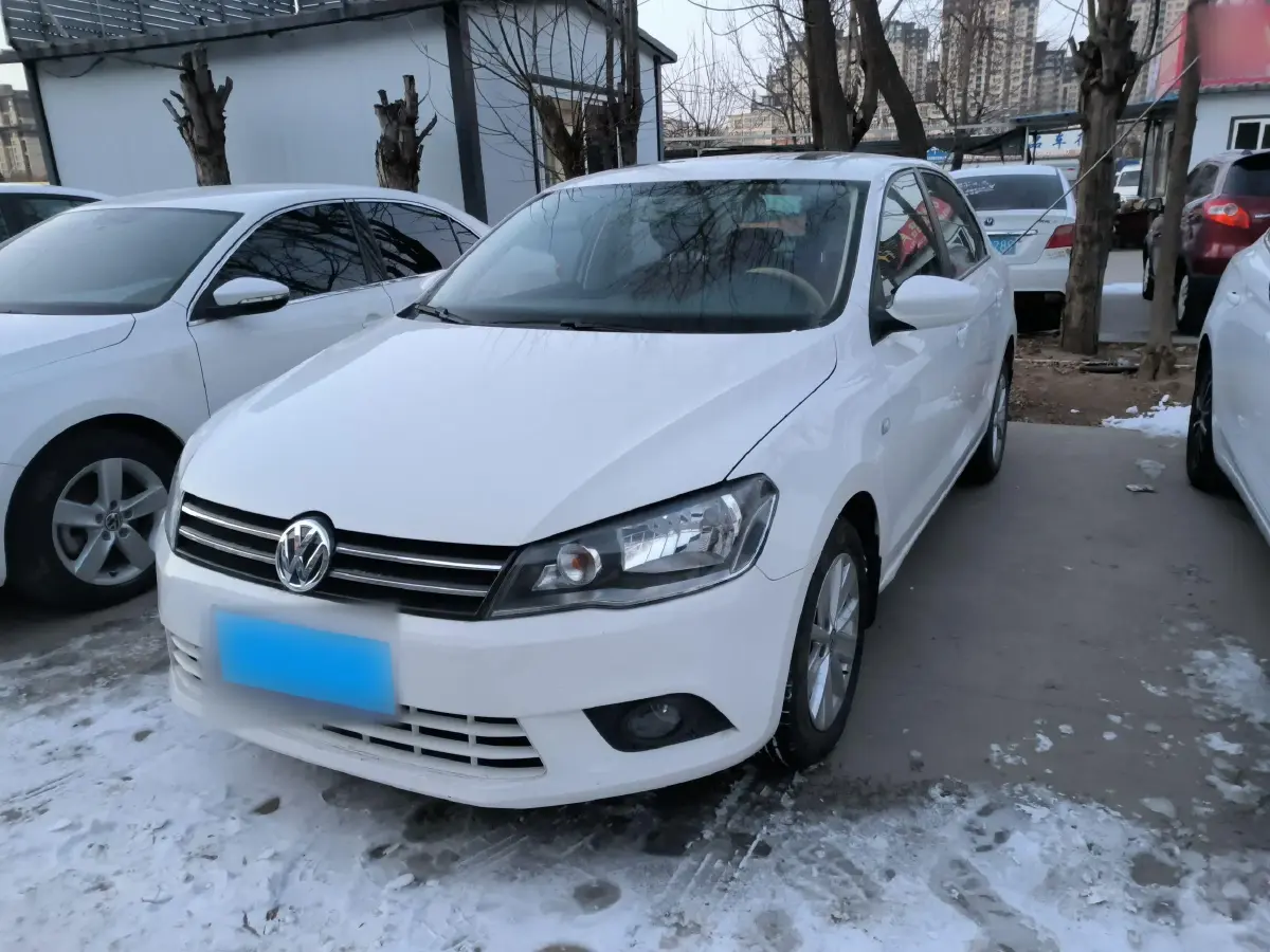 2015 Volkswagen Jetta 1.6L 110HP L4 5MT