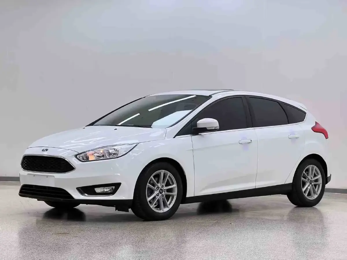 2015 Ford Focus 1.5T 181HP L4 6AT