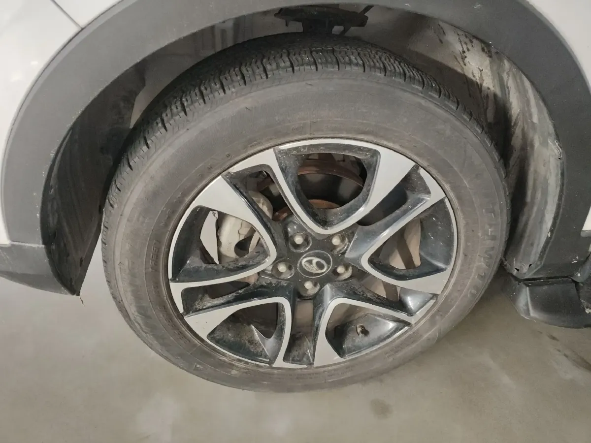 2015 Soueast DX7 1.5T 156HP L4 5AT,autocango,china used car exporter,china ev exporter,chinese used car exporter,chinese used ev exporter