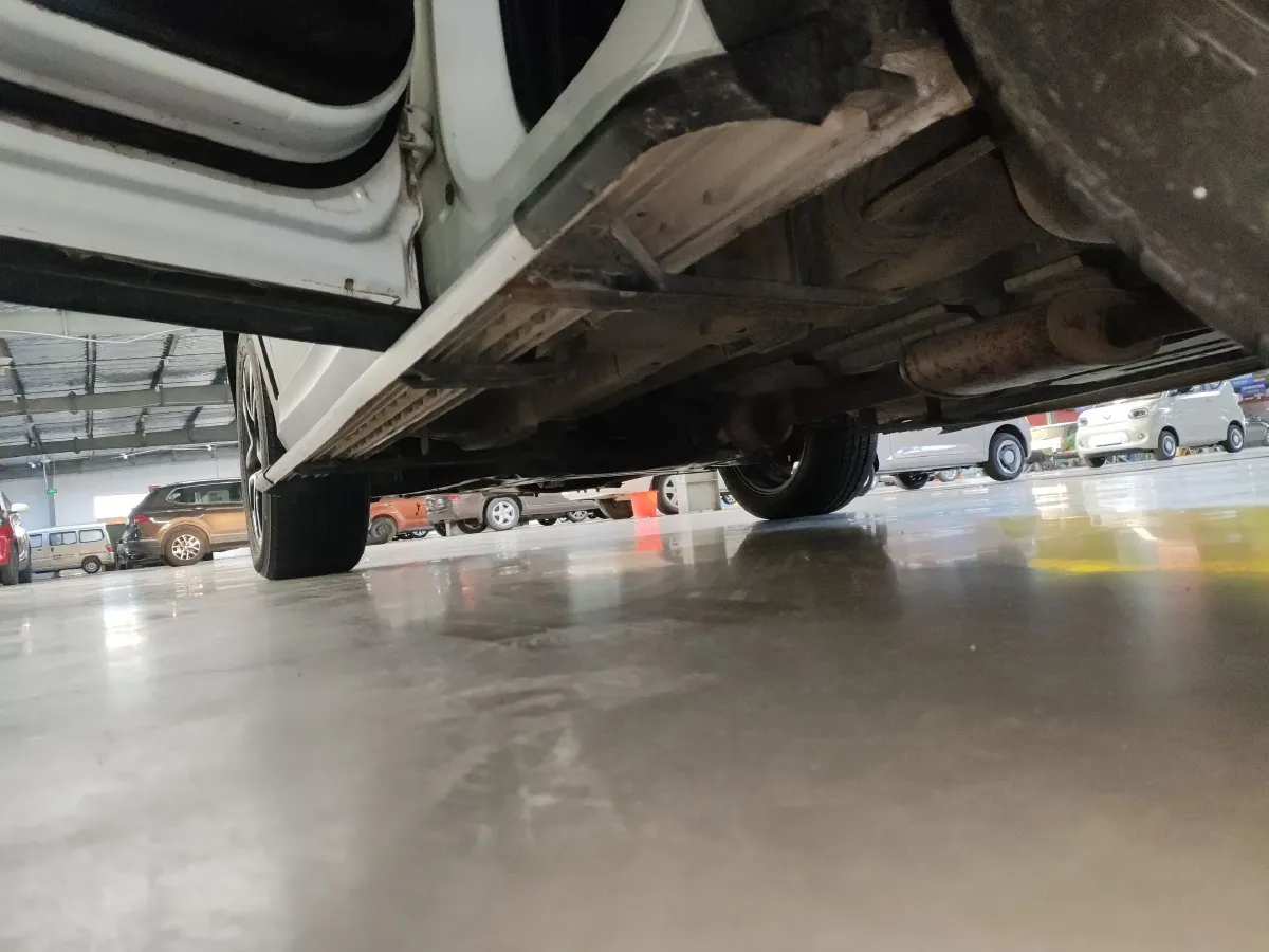 2015 Soueast DX7 1.5T 156HP L4 5AT,autocango,china used car exporter,china ev exporter,chinese used car exporter,chinese used ev exporter