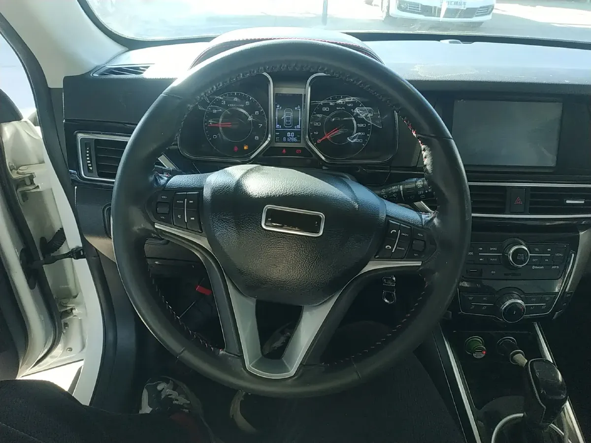 2015 Zotye Damy X5 1.5T 150HP L4 CVT,autocango,china used car exporter,china ev exporter,chinese used car exporter,chinese used ev exporter