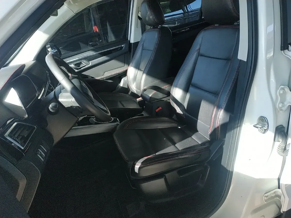 2015 Zotye Damy X5 1.5T 150HP L4 CVT,autocango,china used car exporter,china ev exporter,chinese used car exporter,chinese used ev exporter