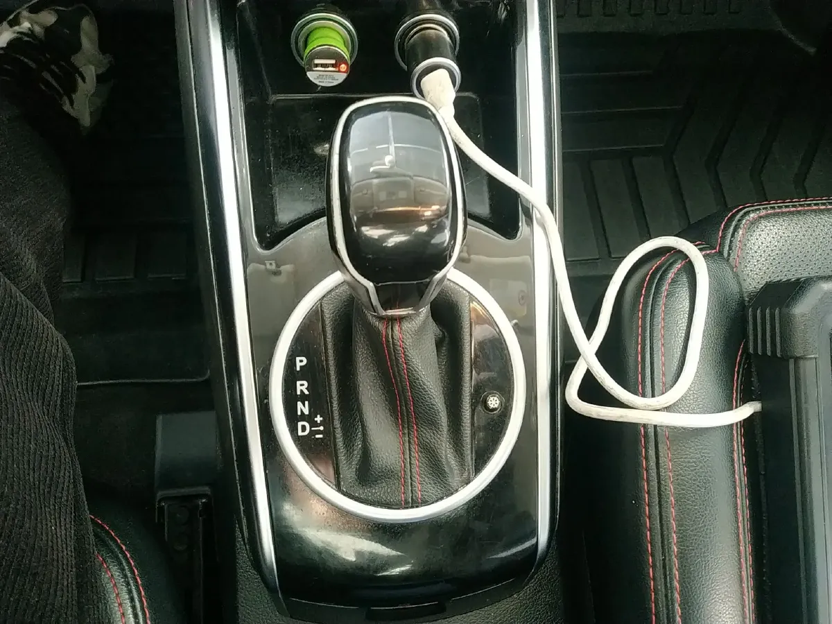 2015 Zotye Damy X5 1.5T 150HP L4 CVT,autocango,china used car exporter,china ev exporter,chinese used car exporter,chinese used ev exporter