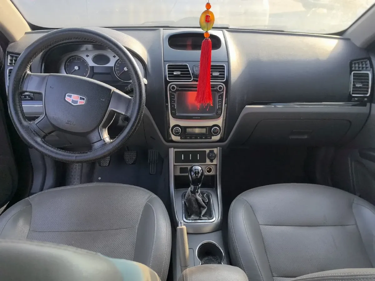 2012 Geely Emgrand Classic 1.5L 109HP L4 5MT,autocango,china used car exporter,china ev exporter,chinese used car exporter,chinese used ev exporter