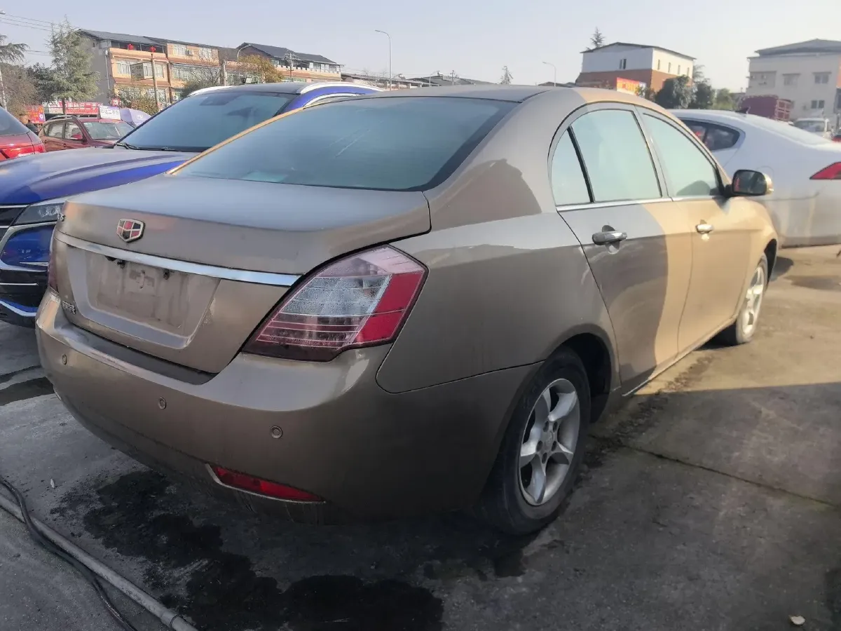 2012 Geely Emgrand Classic 1.5L 109HP L4 5MT,autocango,china used car exporter,china ev exporter,chinese used car exporter,chinese used ev exporter