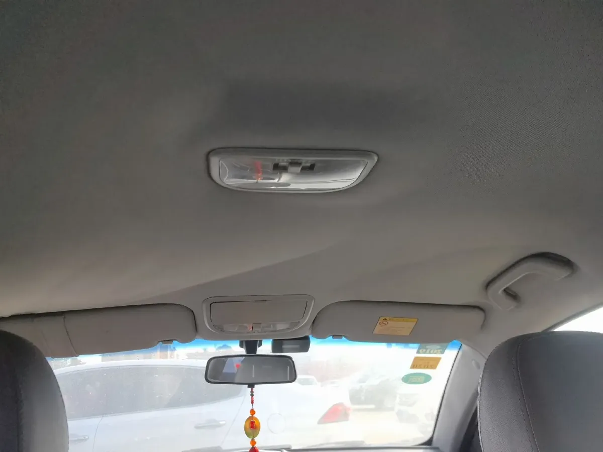 2012 Geely Emgrand Classic 1.5L 109HP L4 5MT,autocango,china used car exporter,china ev exporter,chinese used car exporter,chinese used ev exporter