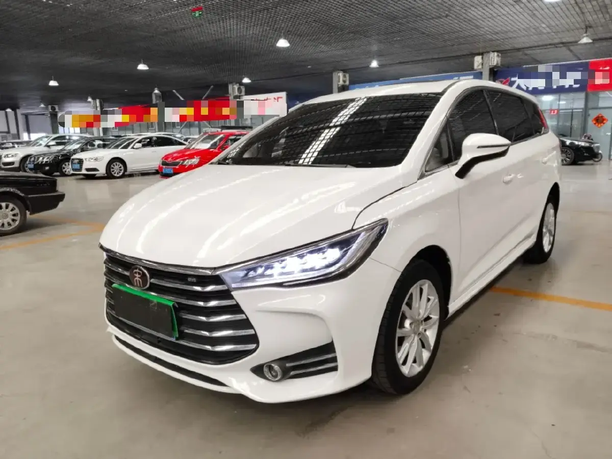 2019 BYD Song MAX 1.5T 160HP L4 6MT