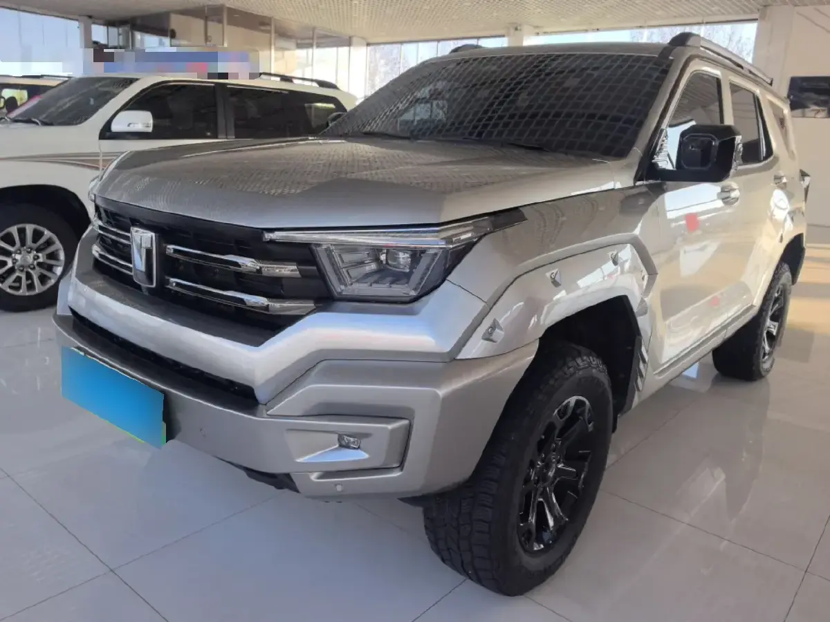 2023 Tank 400 2.0T 252HP L4 9AT PHEV 37.1KWH