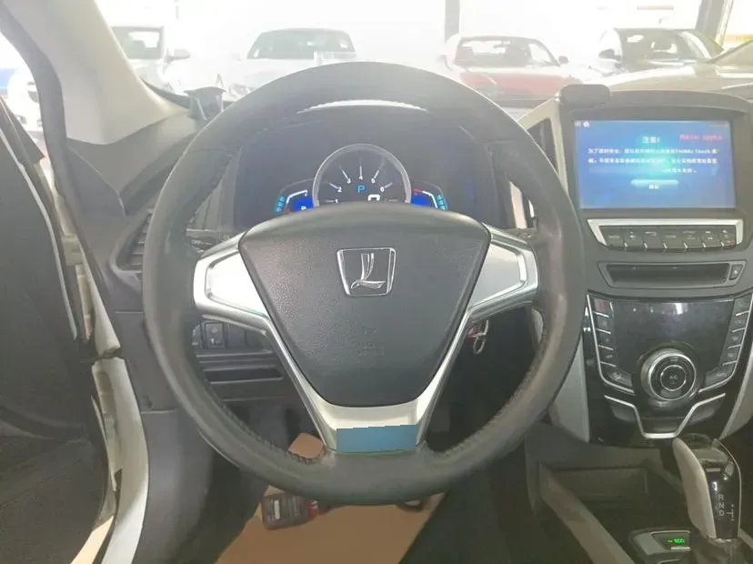 2015 Luxgen 6 SUV 1.8T 180HP L4 6AT,autocango,china used car exporter,china ev exporter,chinese used car exporter,chinese used ev exporter