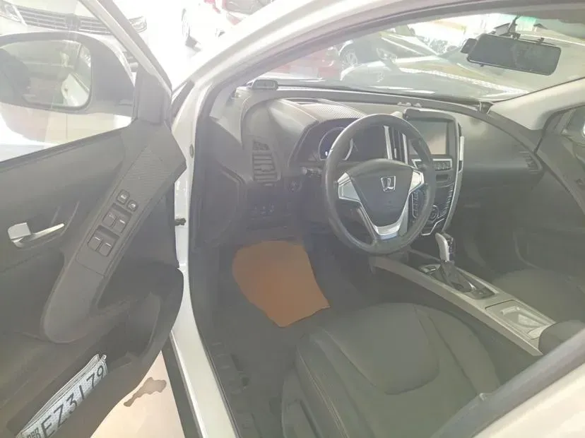 2015 Luxgen 6 SUV 1.8T 180HP L4 6AT,autocango,china used car exporter,china ev exporter,chinese used car exporter,chinese used ev exporter