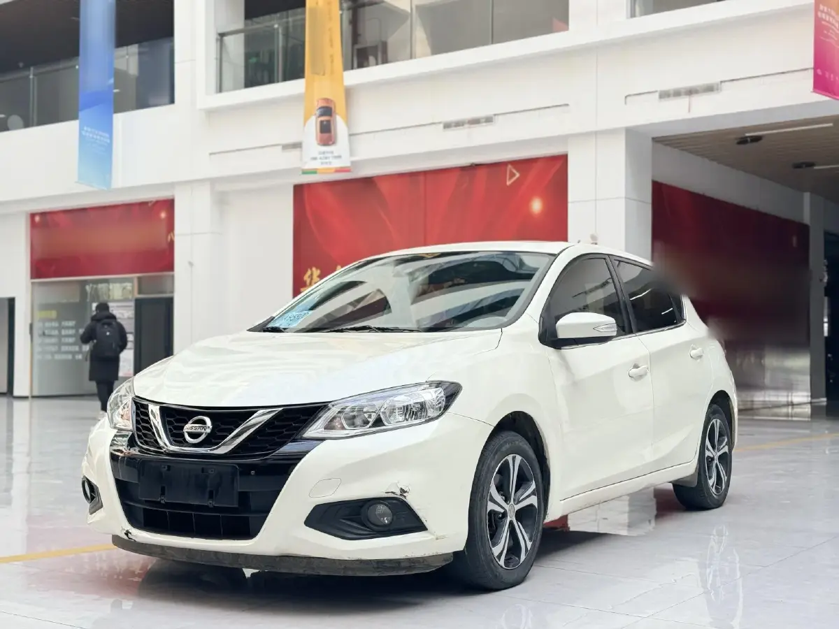2016 Nissan Tiida 1.6L 126HP L4 CVT