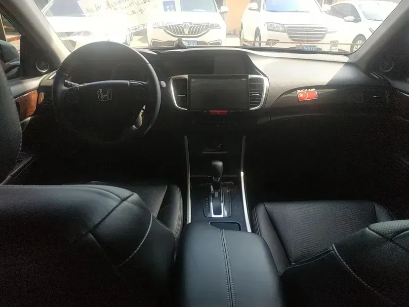 2016 Honda Accord 2.0L 155HP L4 CVT,autocango,china used car exporter,china ev exporter,chinese used car exporter,chinese used ev exporter