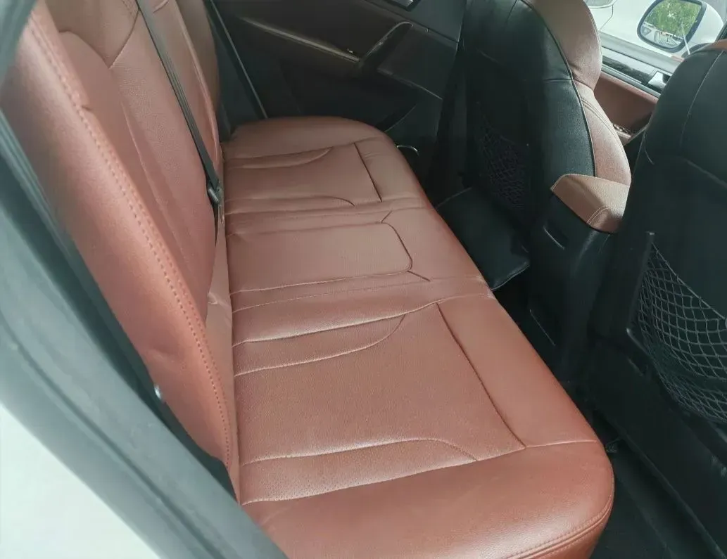 2015 Zotye T600 2.0T 190HP L4 6DCT,autocango,china used car exporter,china ev exporter,chinese used car exporter,chinese used ev exporter