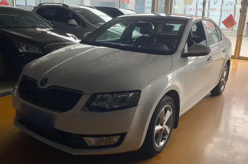 2015 Skoda Octavia 1.6L 110HP L4 6AT