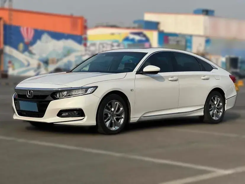 2018 Honda Accord 1.5T 177HP L4 CVT