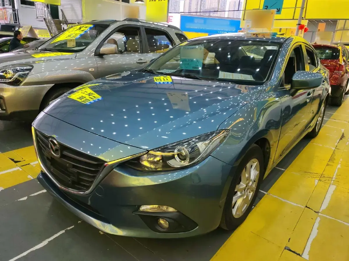 2016 Mazda 3 Axela 1.5L 117HP L4 6MT