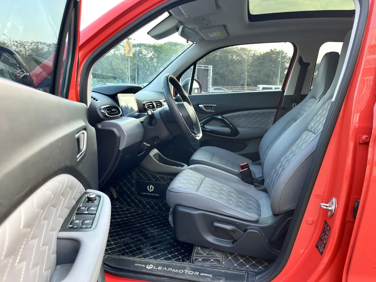 2021 Leapmotor T03 BEV 38KWH,autocango,china used car exporter,china ev exporter,chinese used car exporter,chinese used ev exporter