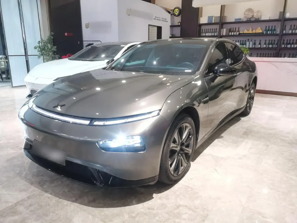 2022 Xpeng P7 BEV 70.8KWH