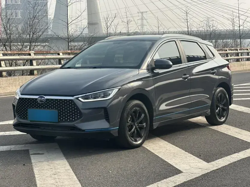 2019 BYD e2 BEV 47.3KWH