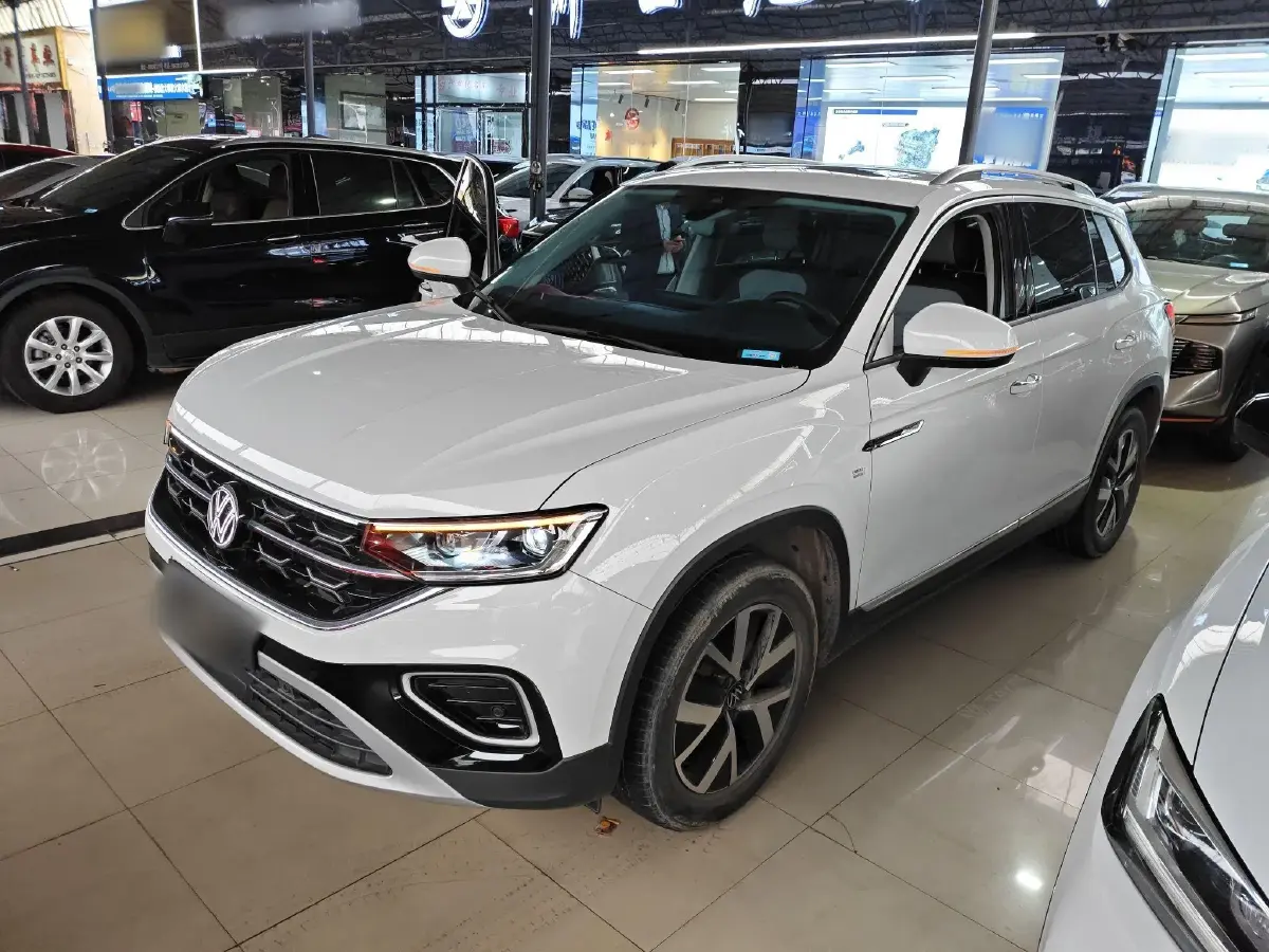 2023 Volkswagen Tayron 1.5T 160HP L4 7DCT