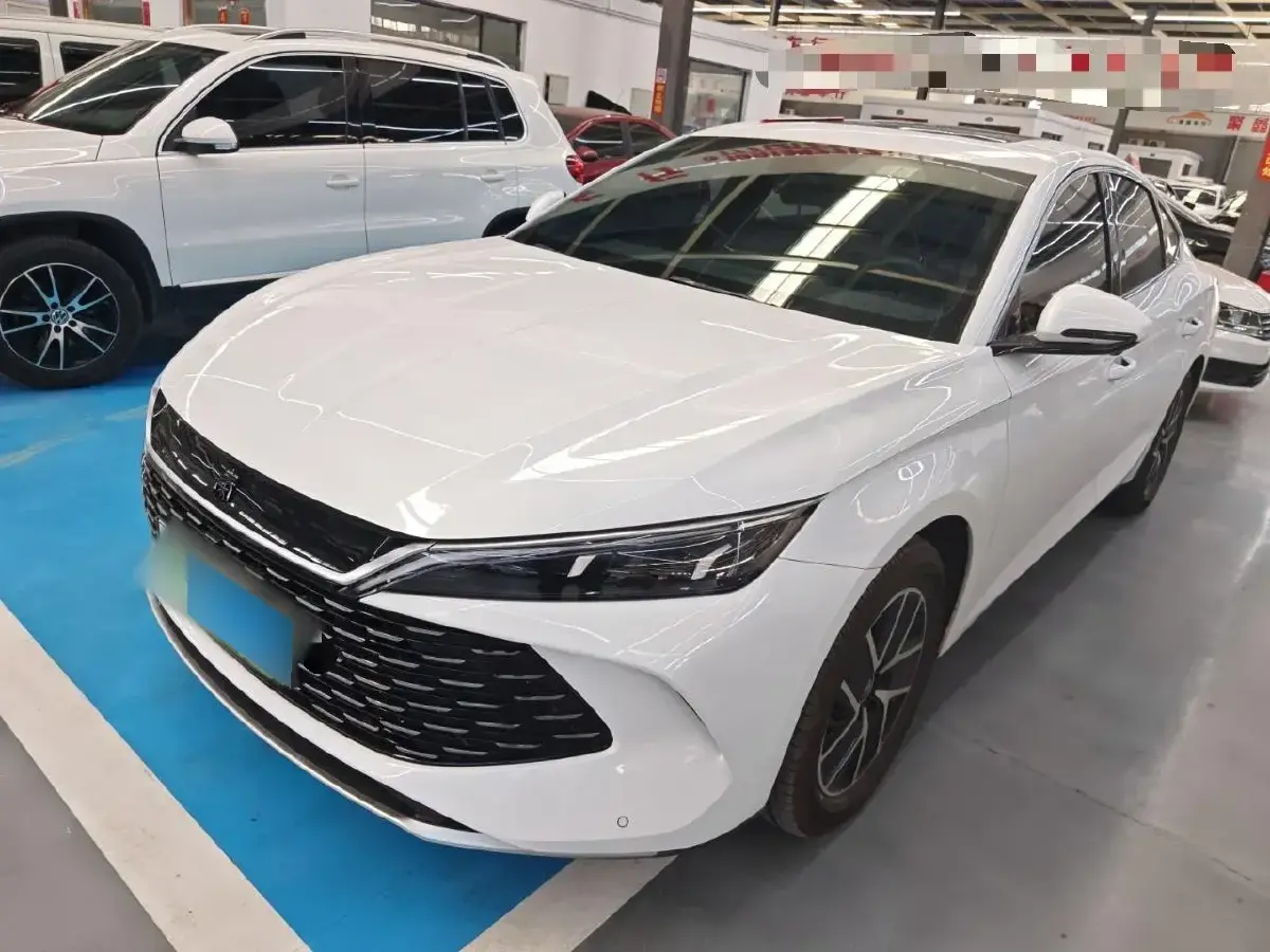 2024 BYD QinL 1.5L 101HP L4 E-CVT PHEV 15.87KWH