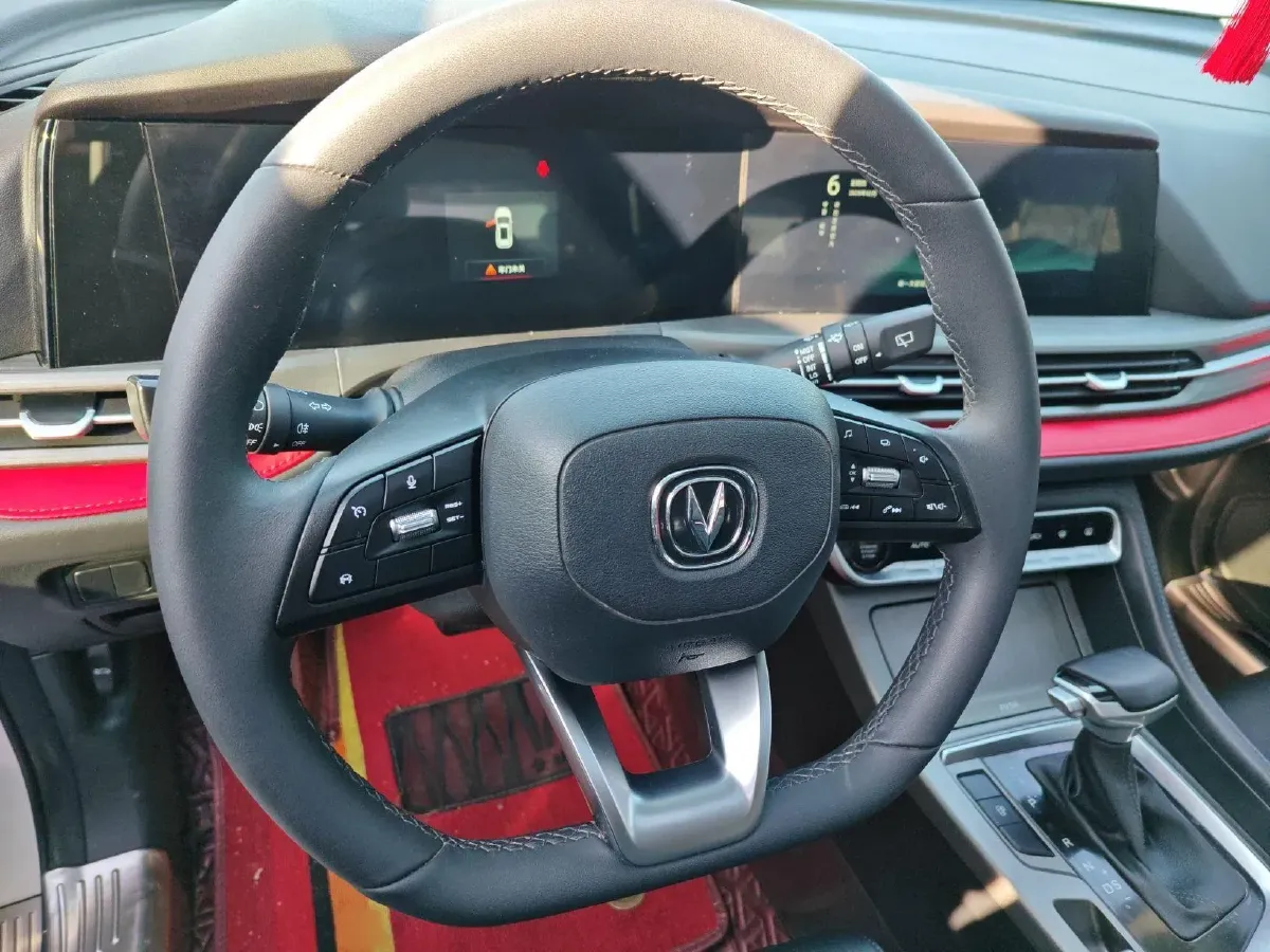 2021 ChangAn CS55 Plus 1.5T 180HP L4 7DCT,autocango,china used car exporter,china ev exporter,chinese used car exporter,chinese used ev exporter