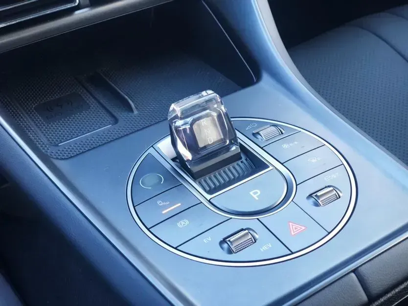 2025 BYD Sea Lion 05 DM-i 1.5L 101HP L4 E-CVT PHEV 18.3KWH,autocango,china used car exporter,china ev exporter,chinese used car exporter,chinese used ev exporter