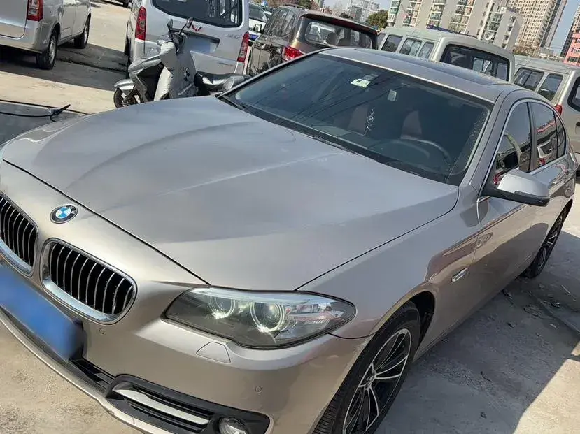 2017 BMW 5 Series 2.0T 184HP L4 8AT
