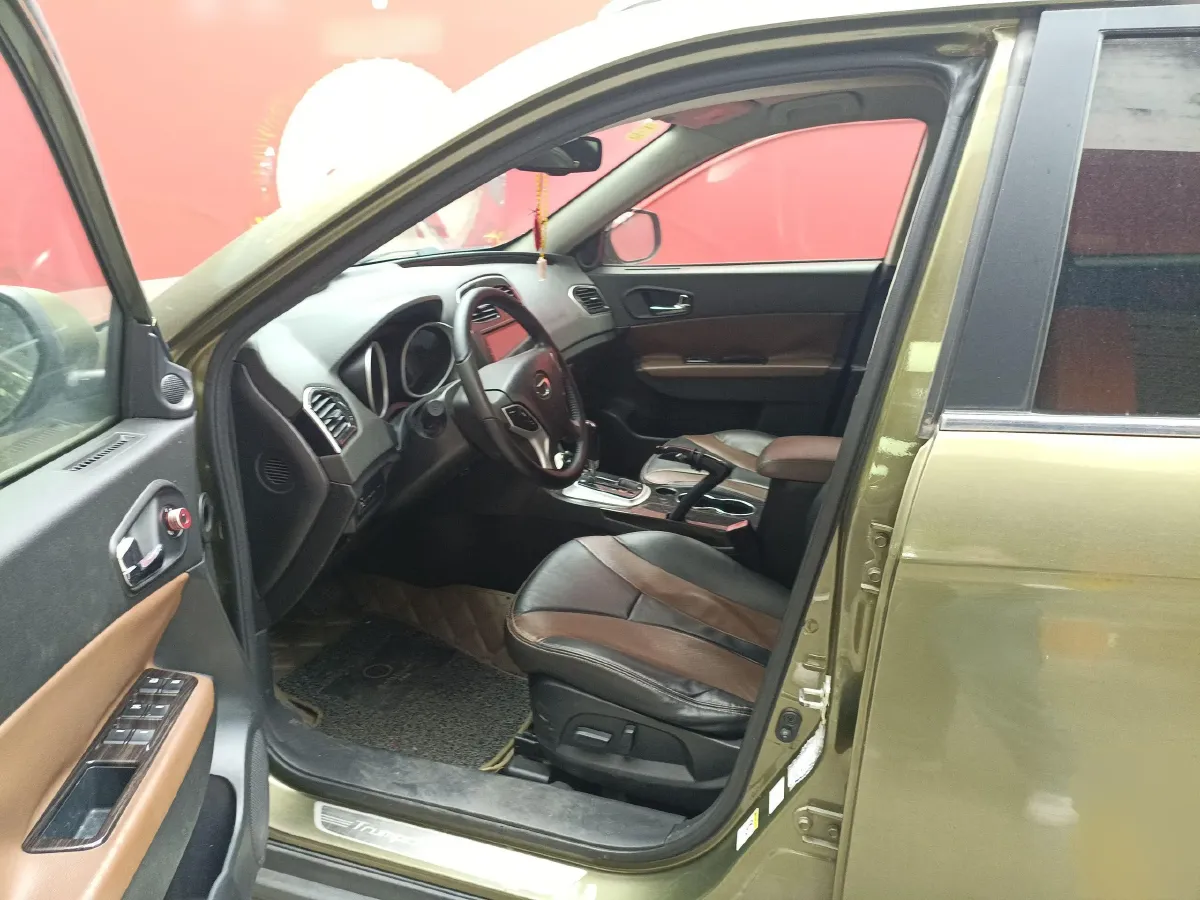 2015 GAC Trumpchi GS5 Super 2.0L 147HP L4 5AT,autocango,china used car exporter,china ev exporter,chinese used car exporter,chinese used ev exporter