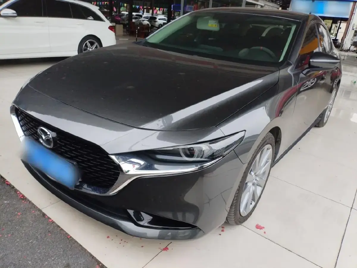 2021 Mazda 3 Axela 2.0L 158HP L4 6AT