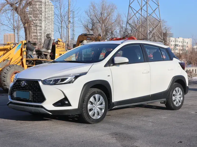 2021 Toyota Yaris L 1.5L 112HP L4 CVT