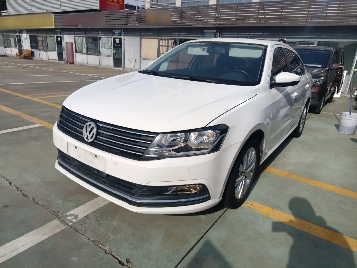 2017 Volkswagen Lavida 1.6L 110HP L4 6AT