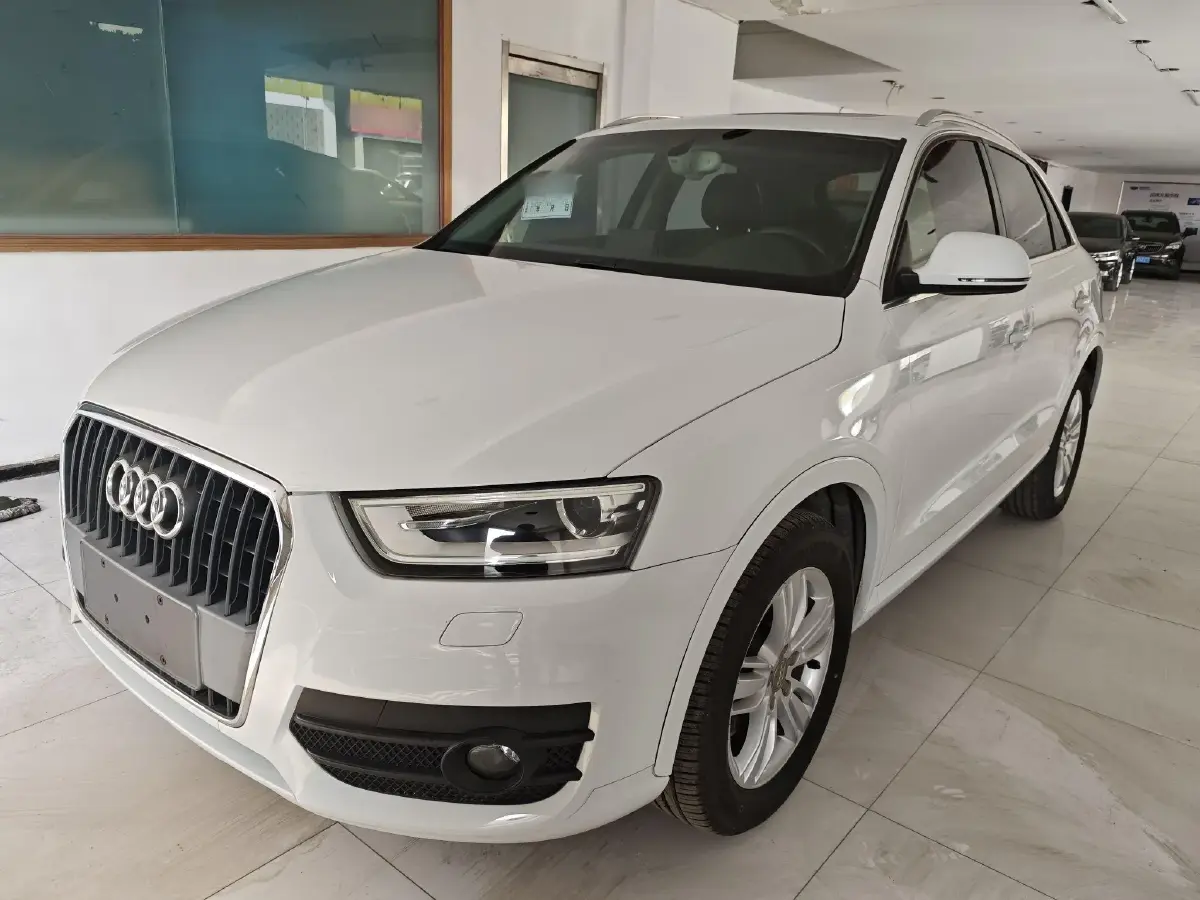2013 Audi Q3 2.0T 170HP L4 7DCT