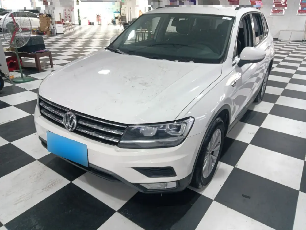 2018 Volkswagen Tiguan L 2.0T 186HP L4 7DCT