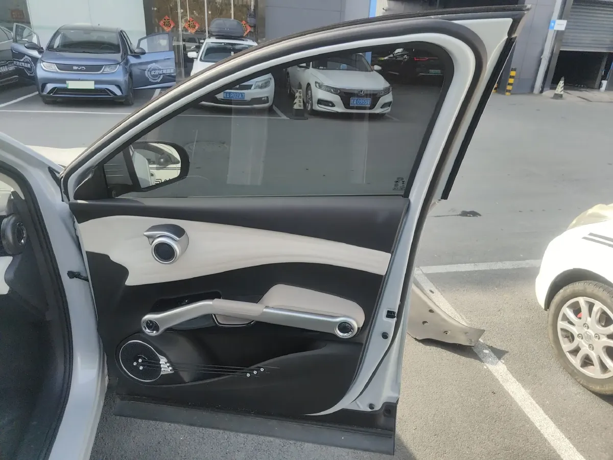 2023 BYD Yuan Plus BEV 60.48KWH,autocango,china used car exporter,china ev exporter,chinese used car exporter,chinese used ev exporter