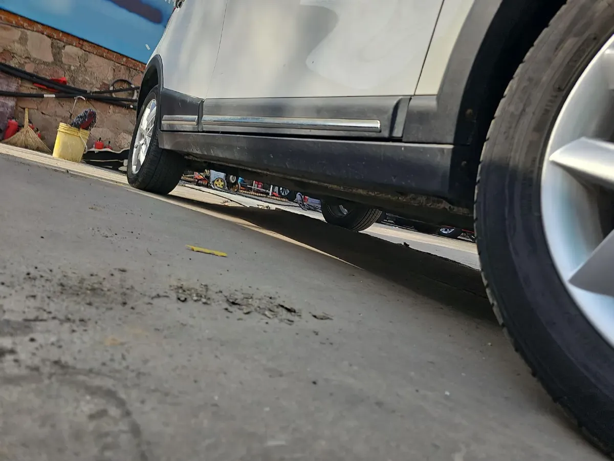 2014 JAC Refine S3 1.5L 113HP L4 CVT,autocango,china used car exporter,china ev exporter,chinese used car exporter,chinese used ev exporter