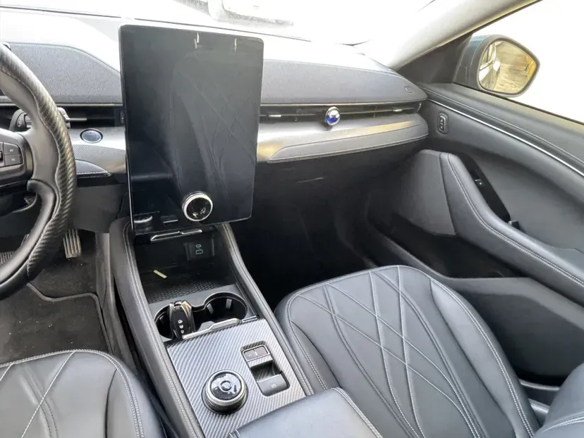 2021 Ford Mustang Mach-E BEV 61.5KWH,autocango,china used car exporter,china ev exporter,chinese used car exporter,chinese used ev exporter